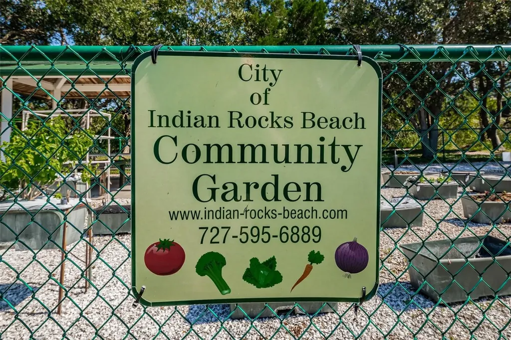 516 Harbor Drive N Indian Rocks Beach FL 33785