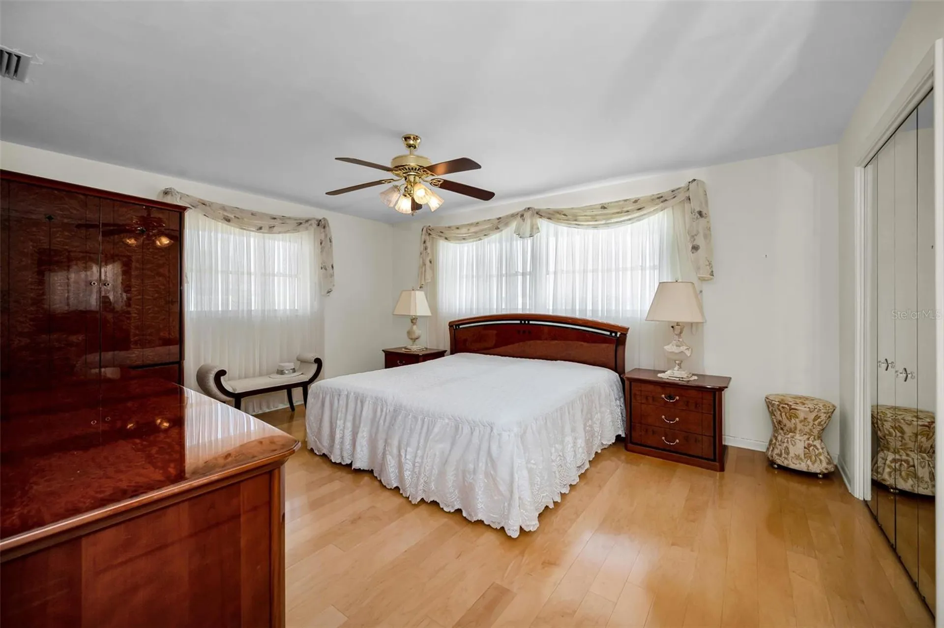 516 Harbor Drive N Indian Rocks Beach FL 33785