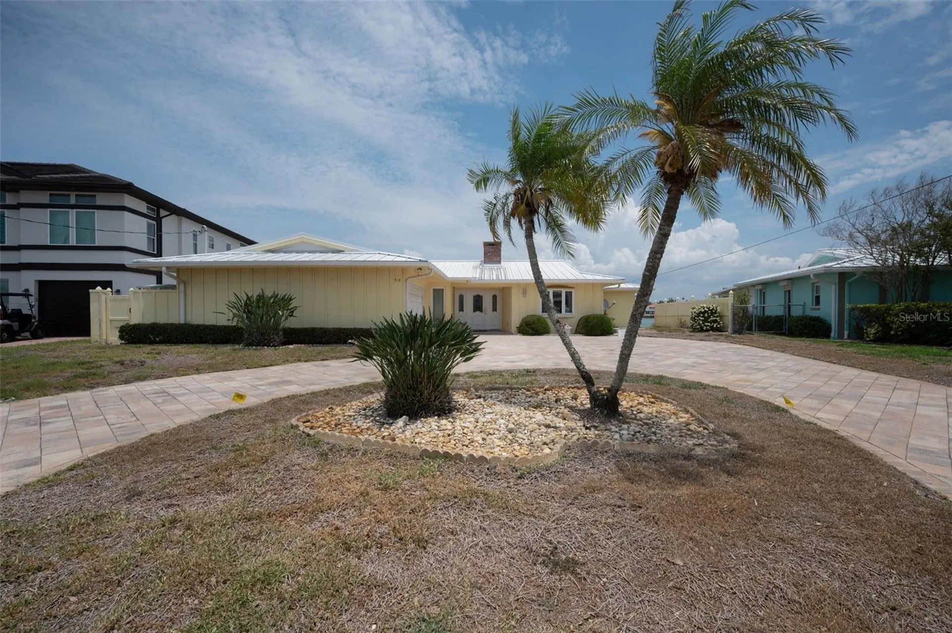516 Harbor Drive N Indian Rocks Beach FL 33785