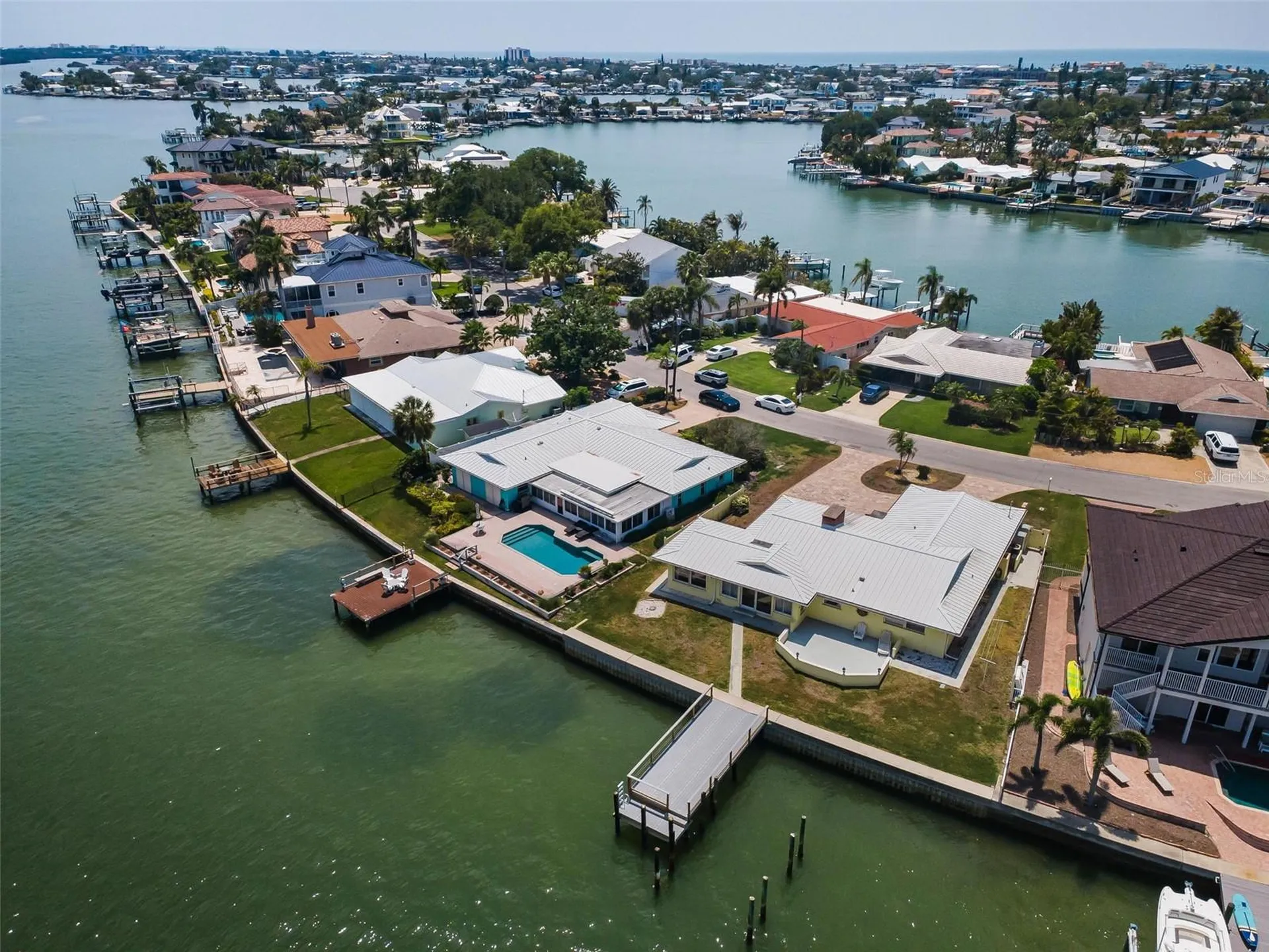 516 Harbor Drive N Indian Rocks Beach FL 33785