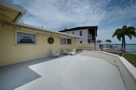 516 Harbor Drive N Indian Rocks Beach FL 33785