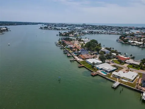 516 Harbor Drive N Indian Rocks Beach FL 33785