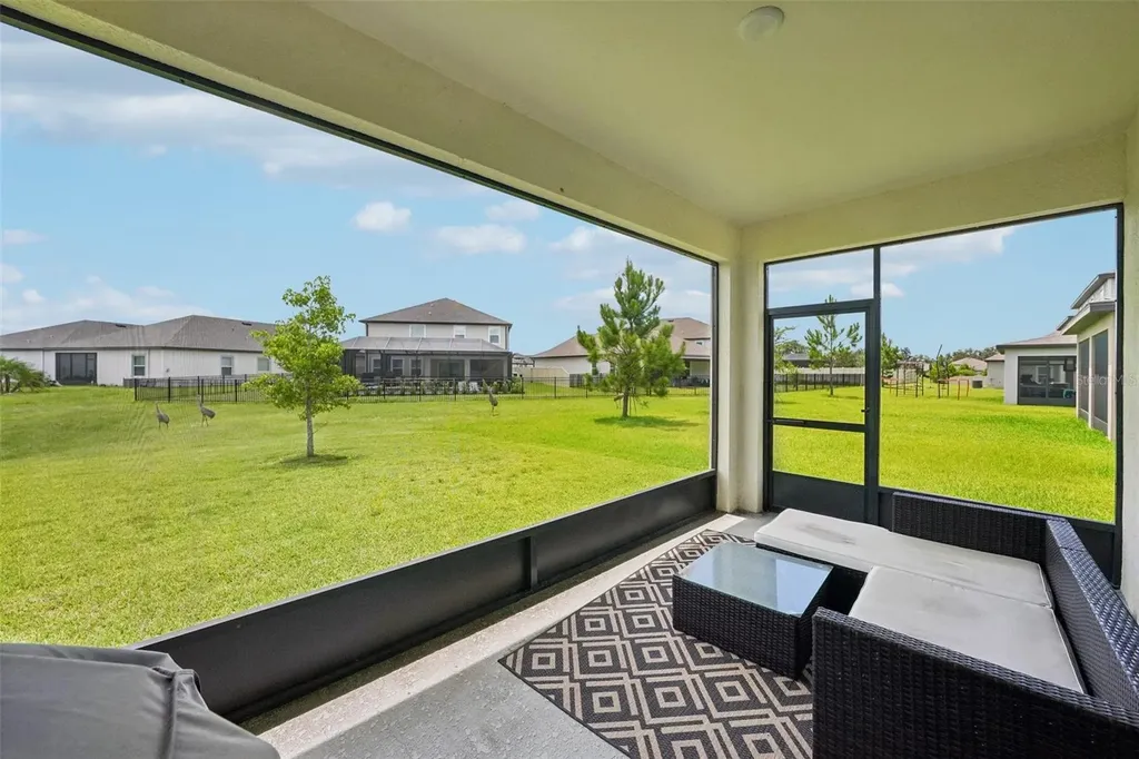 11225 June Briar Loop San Antonio FL 33576