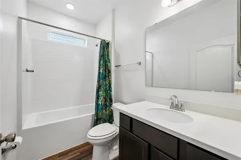 11225 June Briar Loop San Antonio FL 33576