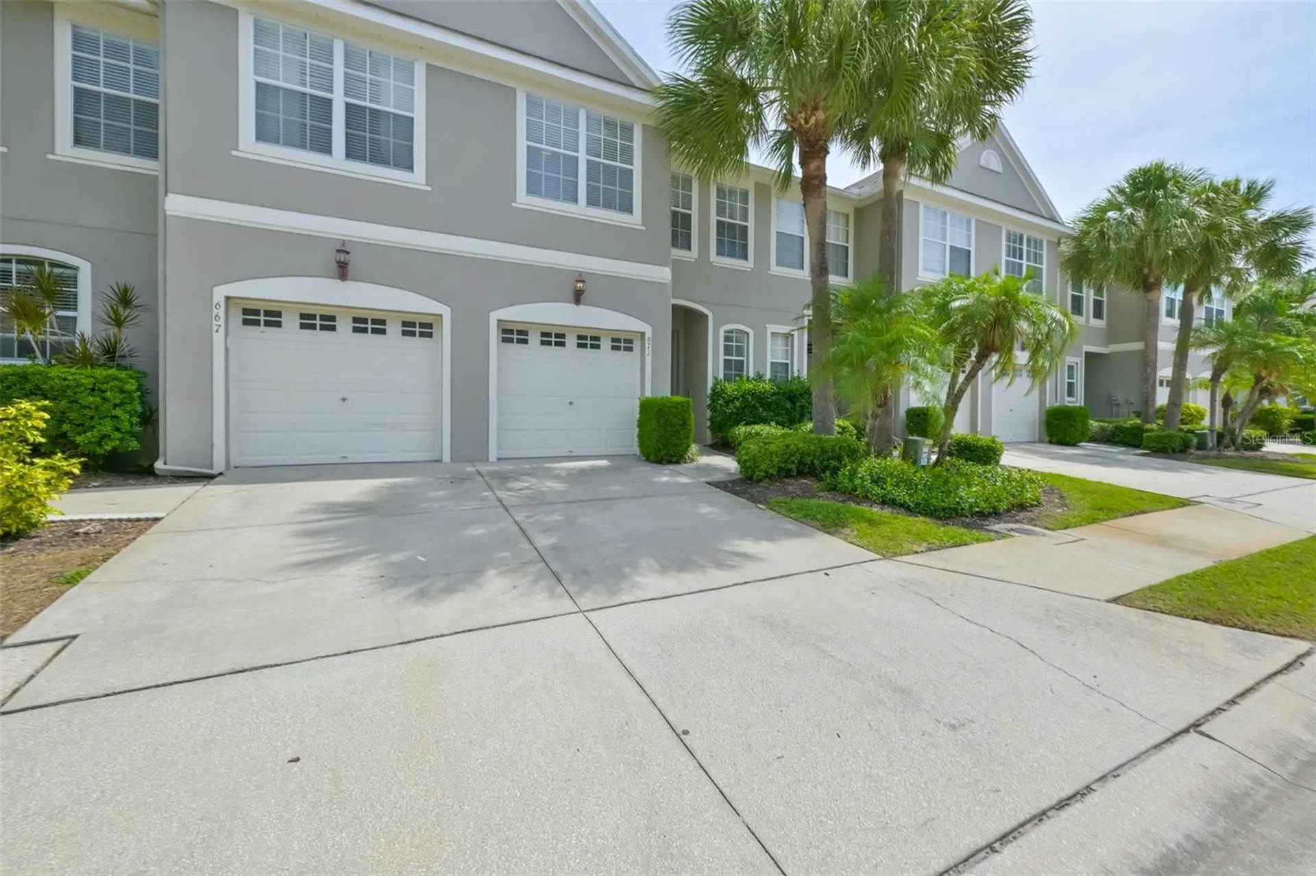 671 Vallance Way NE St Petersburg FL 33716