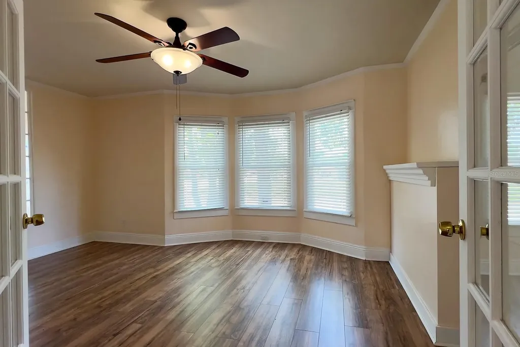 821 Emmett Street Kissimmee FL 34741