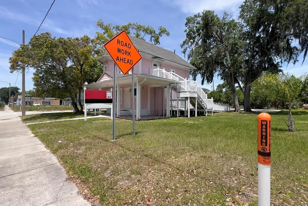 821 Emmett Street Kissimmee FL 34741