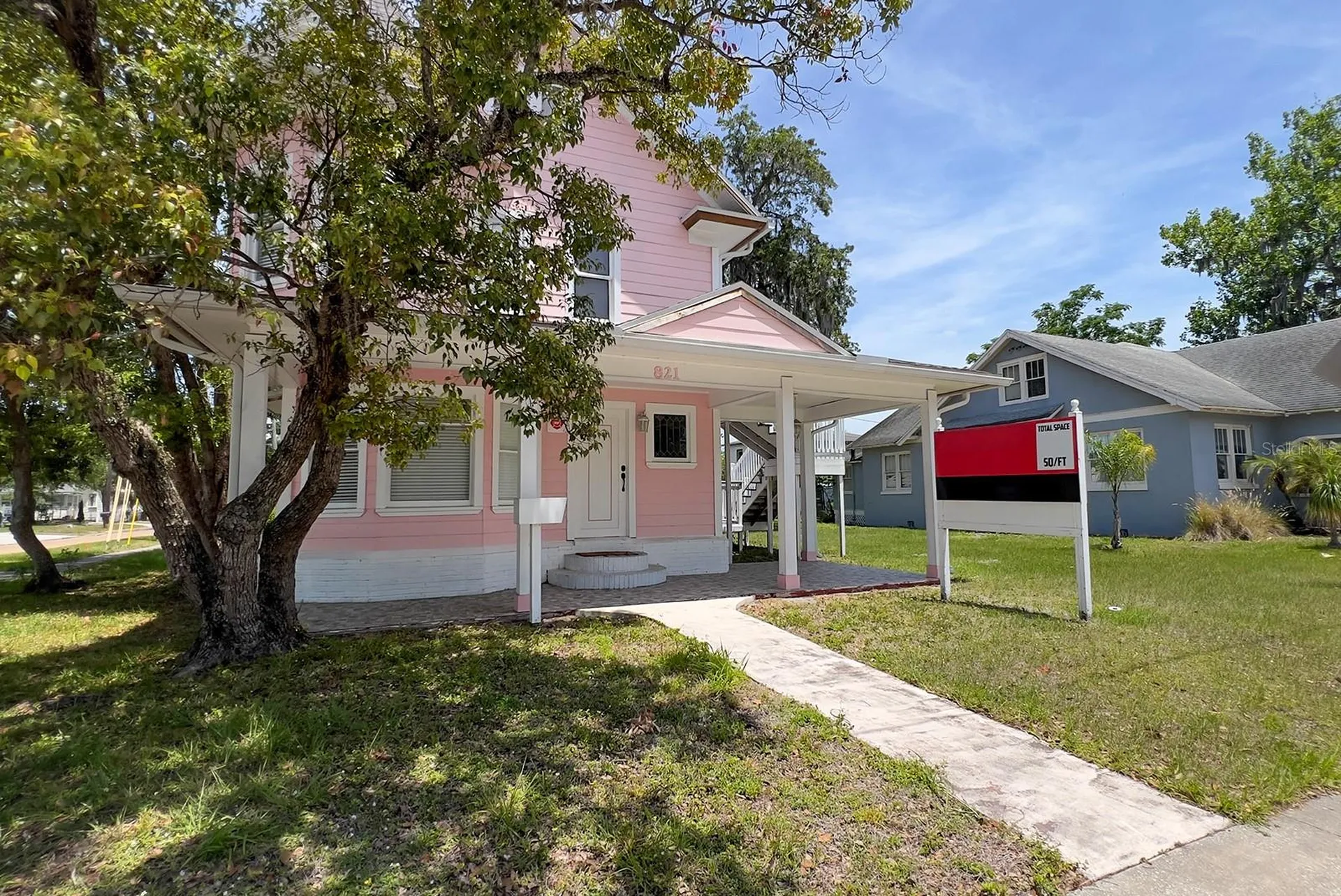 821 Emmett Street Kissimmee FL 34741