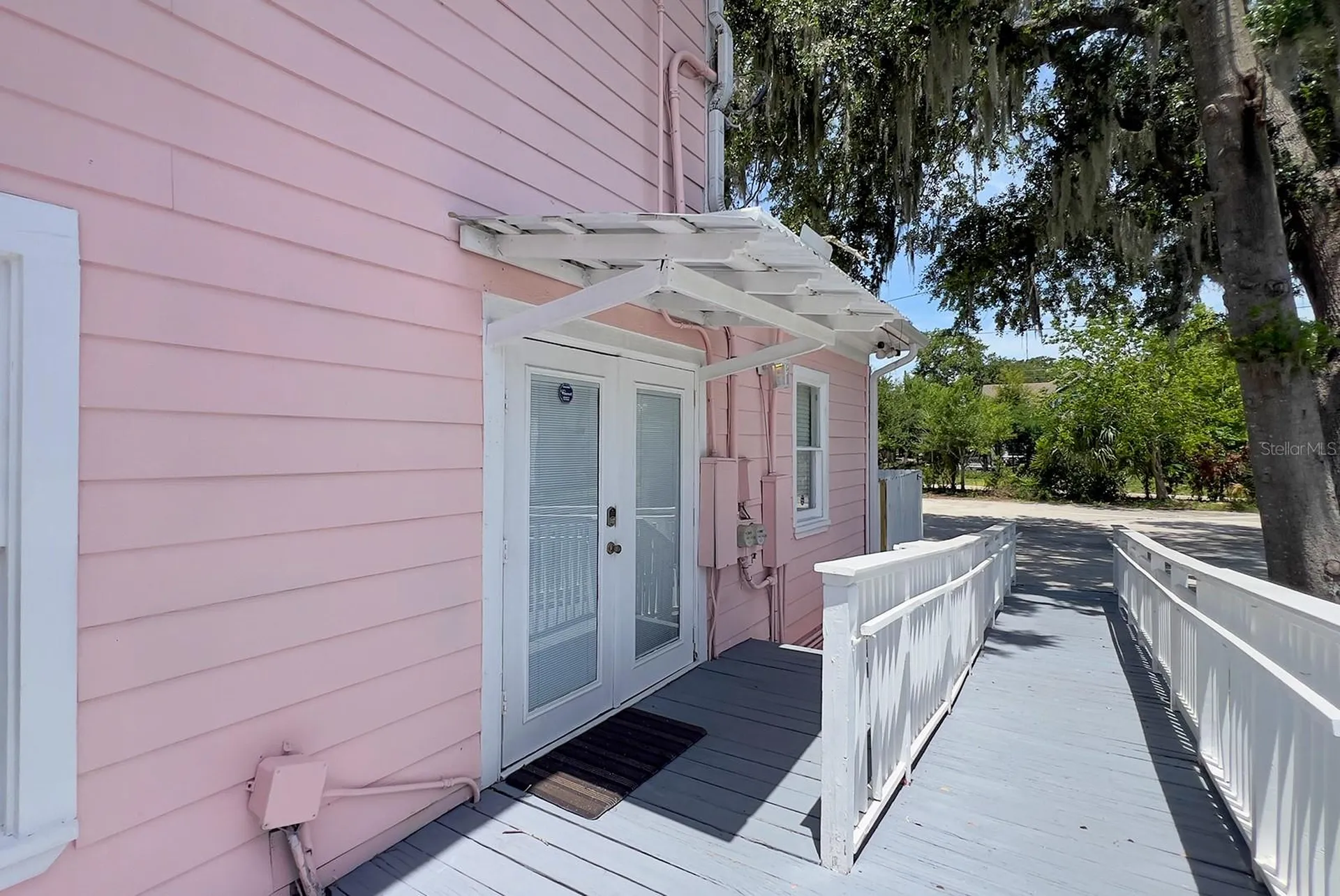 821 Emmett Street Kissimmee FL 34741