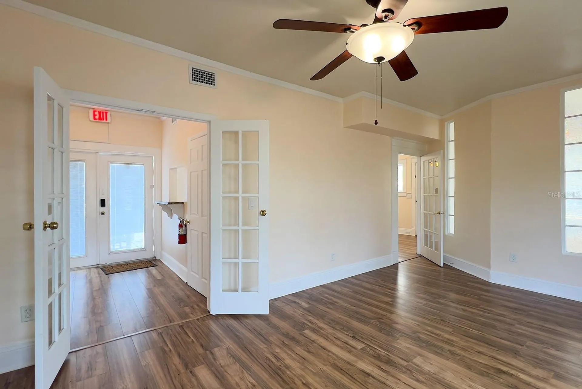 821 Emmett Street Kissimmee FL 34741