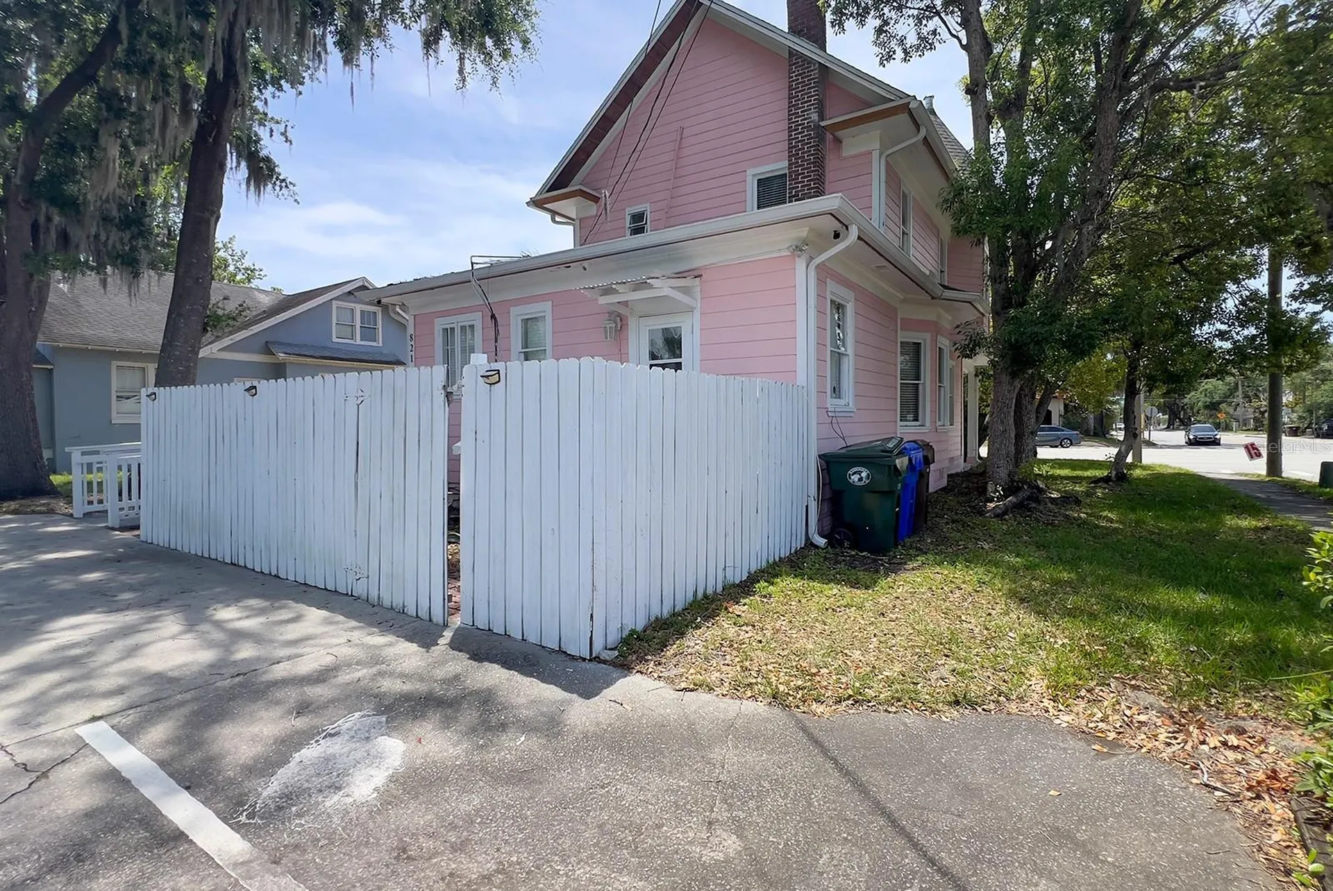 821 Emmett Street Kissimmee FL 34741