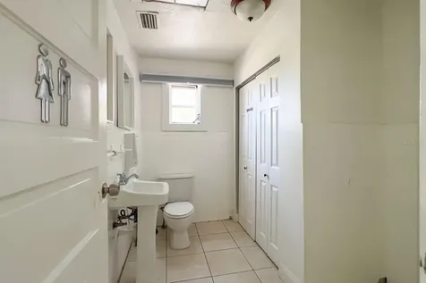 821 Emmett Street Kissimmee FL 34741