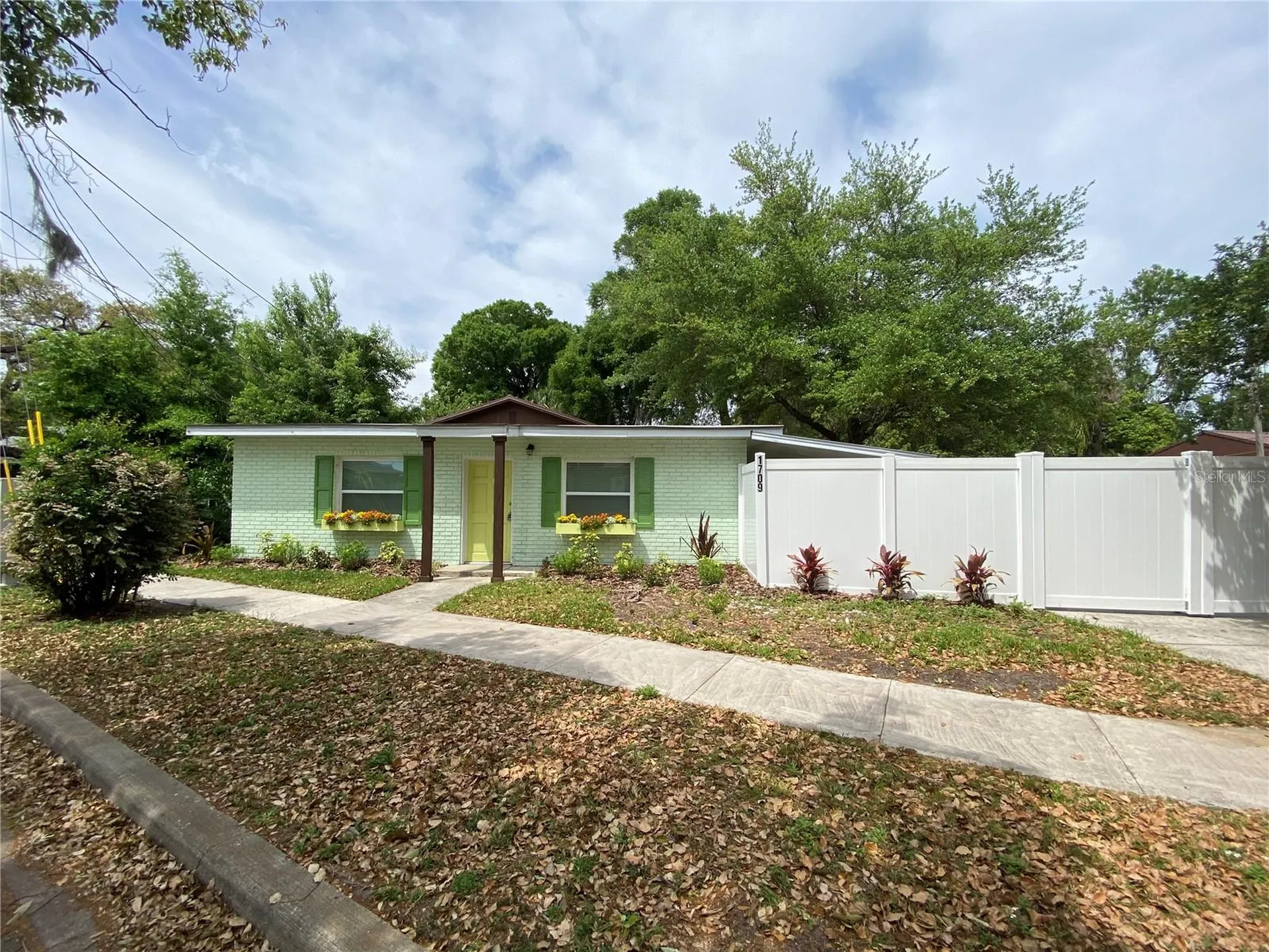 1709 Fairview Shores Drive Orlando FL 32804