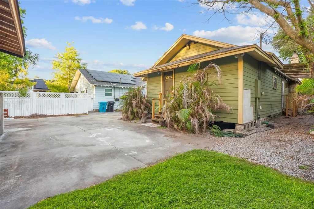 2214 Depauw Avenue Orlando FL 32804