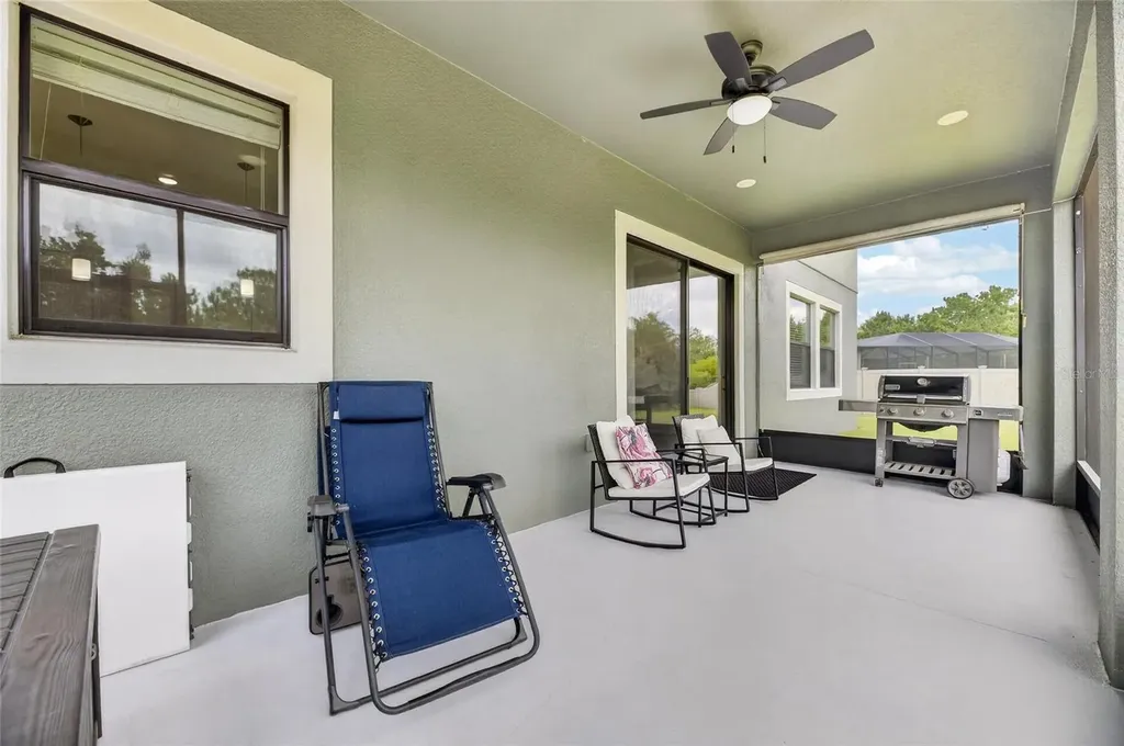 2905 Hilliard Drive Wesley Chapel FL 33543