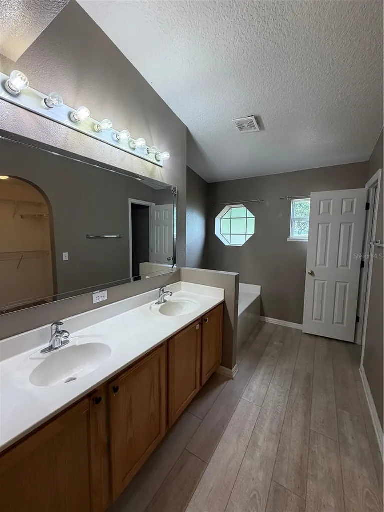 5539 Sycamore Canyon Drive Kissimmee FL 34758