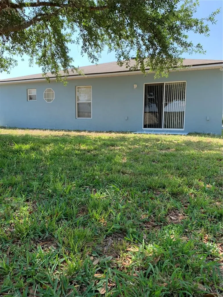 5539 Sycamore Canyon Drive Kissimmee FL 34758