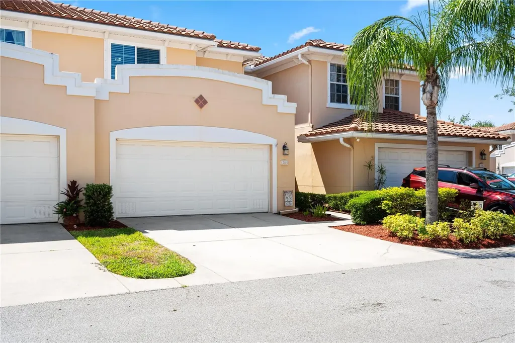 210 Valencia Circle St Petersburg FL 33716
