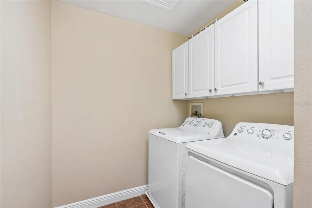 210 Valencia Circle St Petersburg FL 33716