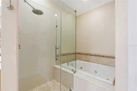 210 Valencia Circle St Petersburg FL 33716