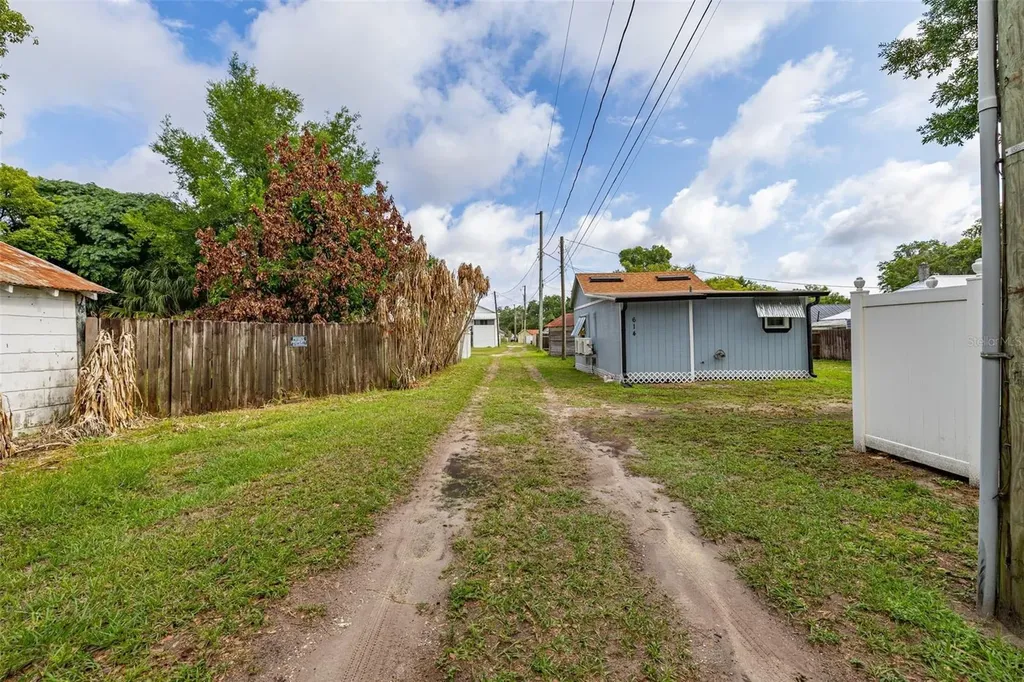 612 Pennsylvania Avenue St Cloud FL 34769