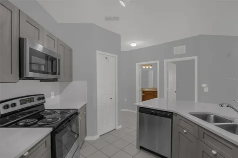 6177 Metrowest Boulevard Orlando FL 32835