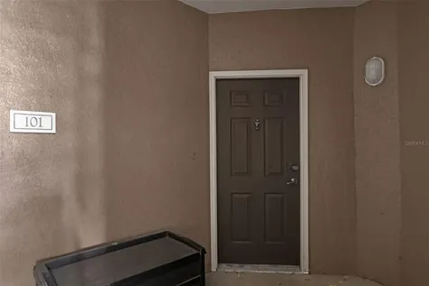 6177 Metrowest Boulevard Orlando FL 32835