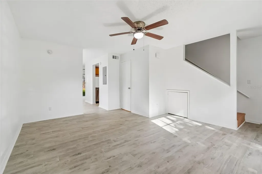 5182 Sunridge Palms Drive Tampa FL 33617