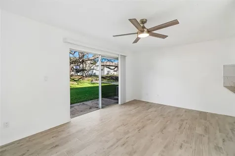 5182 Sunridge Palms Drive Tampa FL 33617