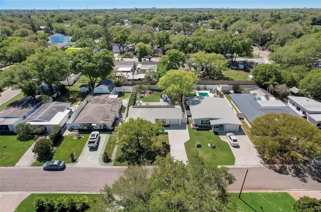 5428 7th Avenue N St Petersburg FL 33710