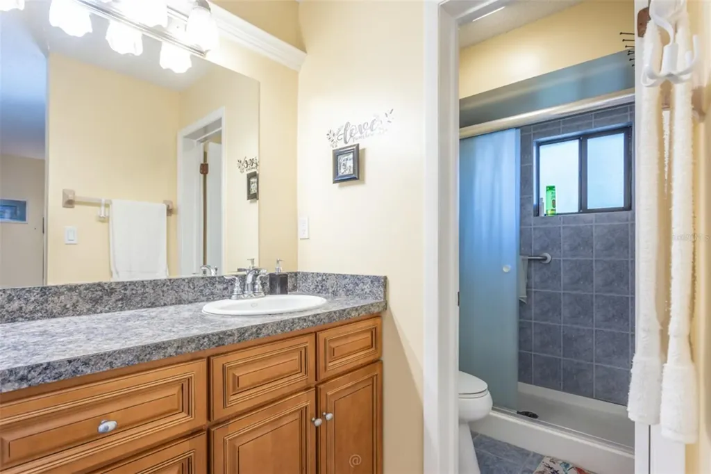 18 Salisbury Court Palm Coast FL 32137