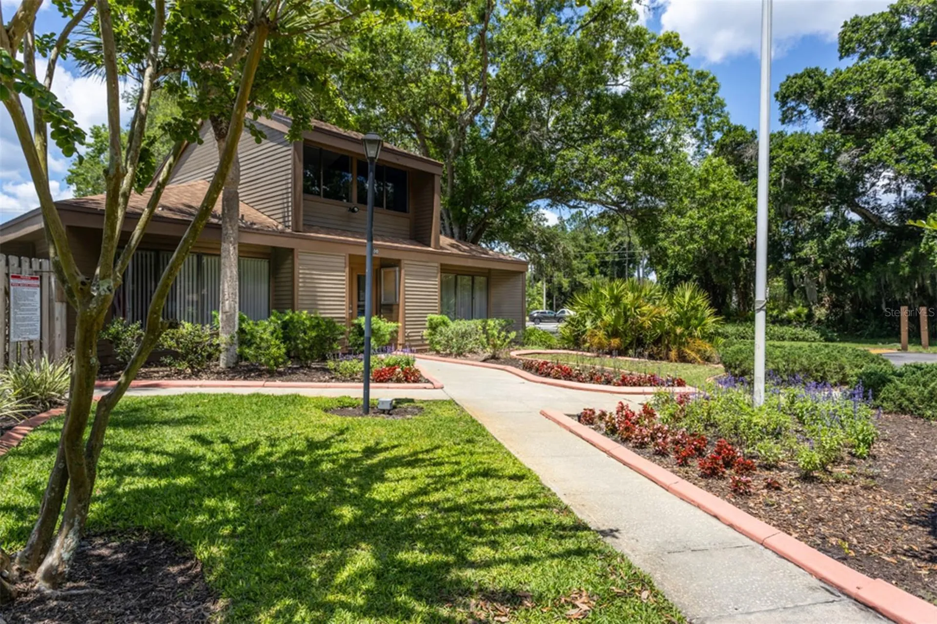 18 Salisbury Court Palm Coast FL 32137