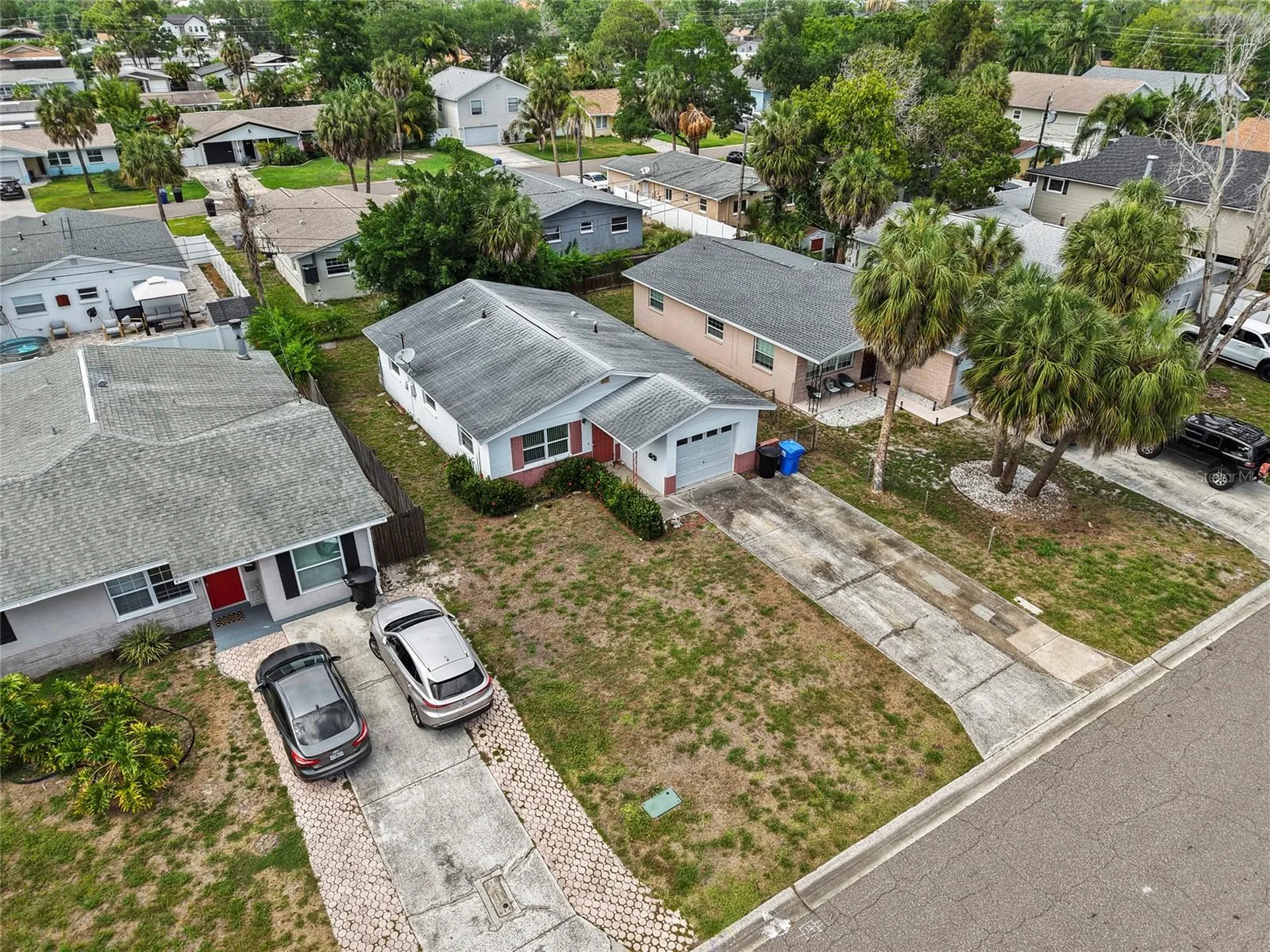 1735 Mississippi Avenue NE St Petersburg FL 33703