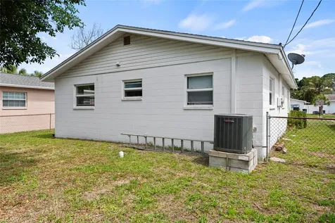 1735 Mississippi Avenue NE St Petersburg FL 33703