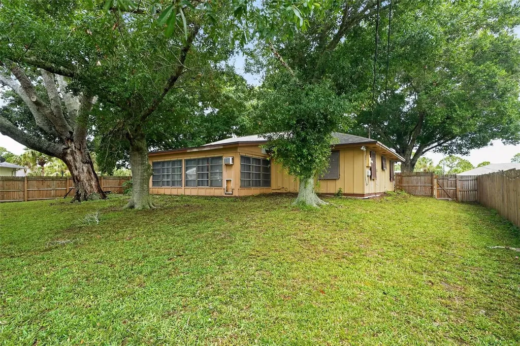 181 Main Street Sebastian FL 32958