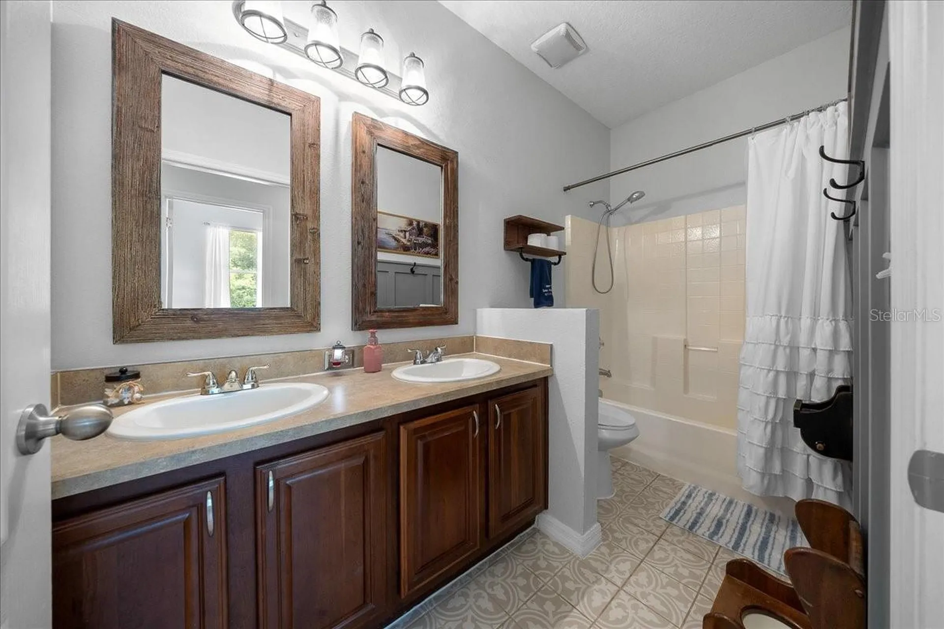 12044 Colony Lakes Boulevard New Port Richey FL 34654