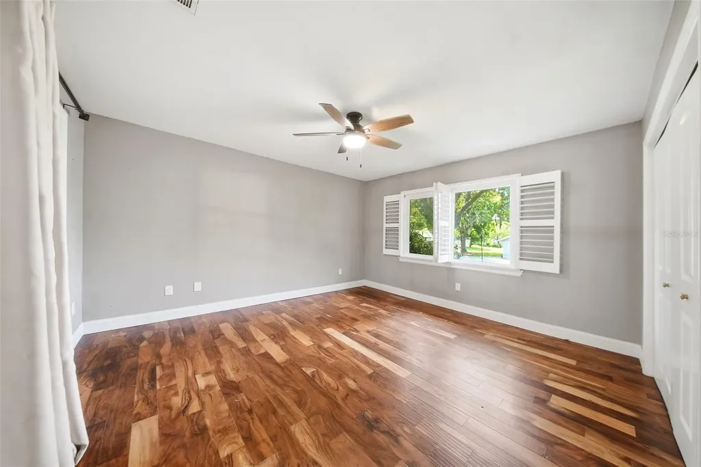 1135 Wisper Run Court Lutz FL 33558