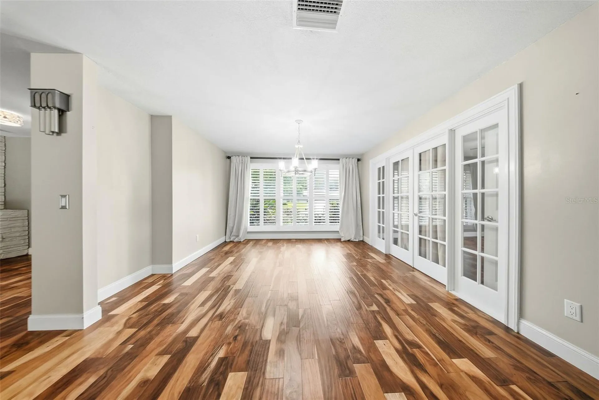 1135 Wisper Run Court Lutz FL 33558