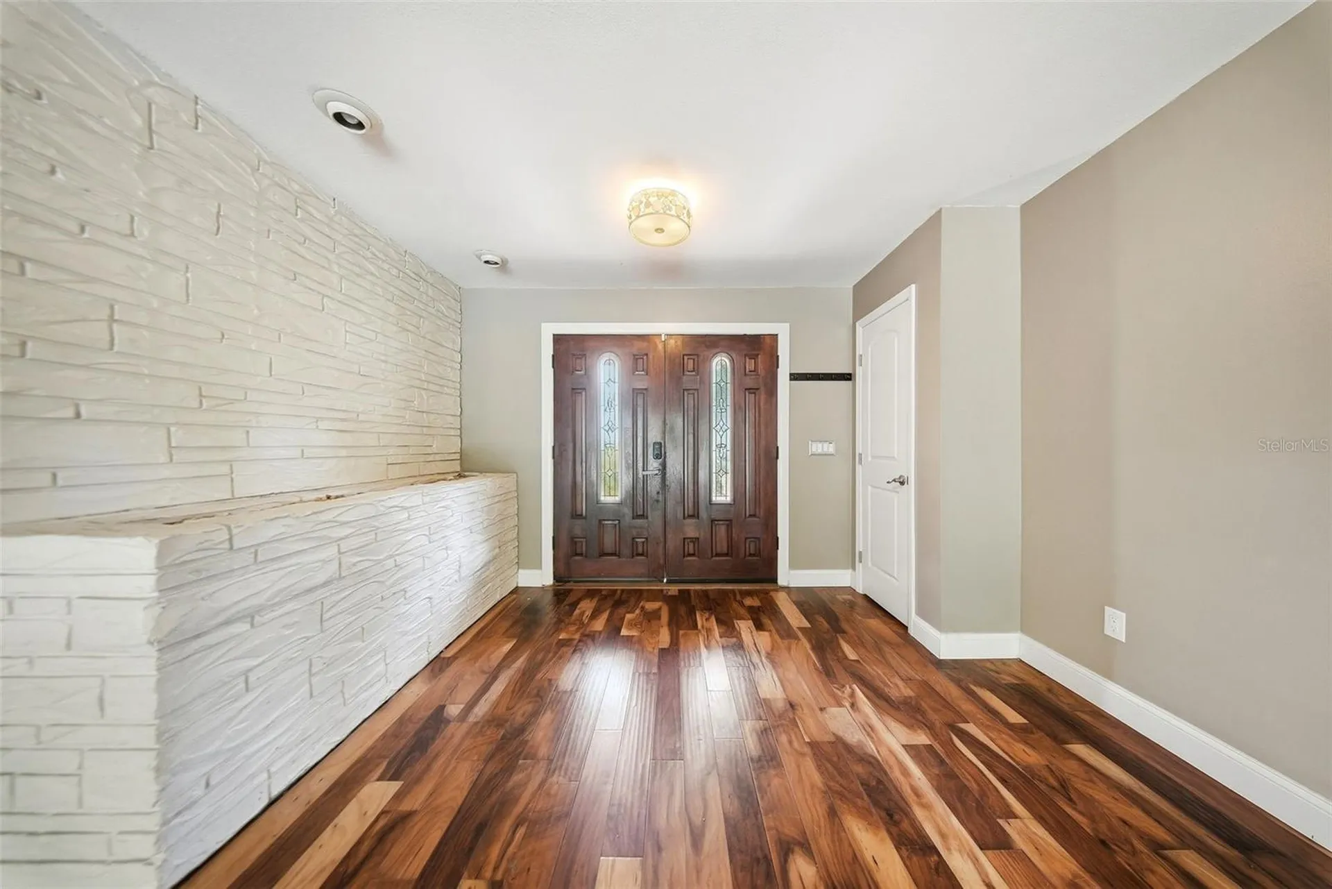 1135 Wisper Run Court Lutz FL 33558