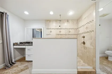 1135 Wisper Run Court Lutz FL 33558