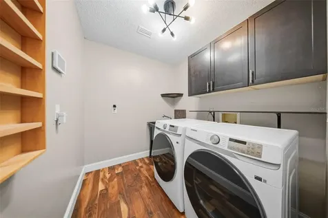 1135 Wisper Run Court Lutz FL 33558