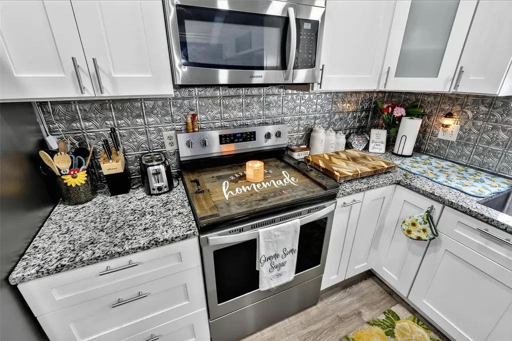 3747 Hugh Street Port Orange FL 32129