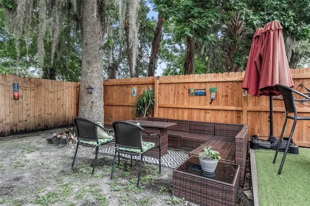 3747 Hugh Street Port Orange FL 32129