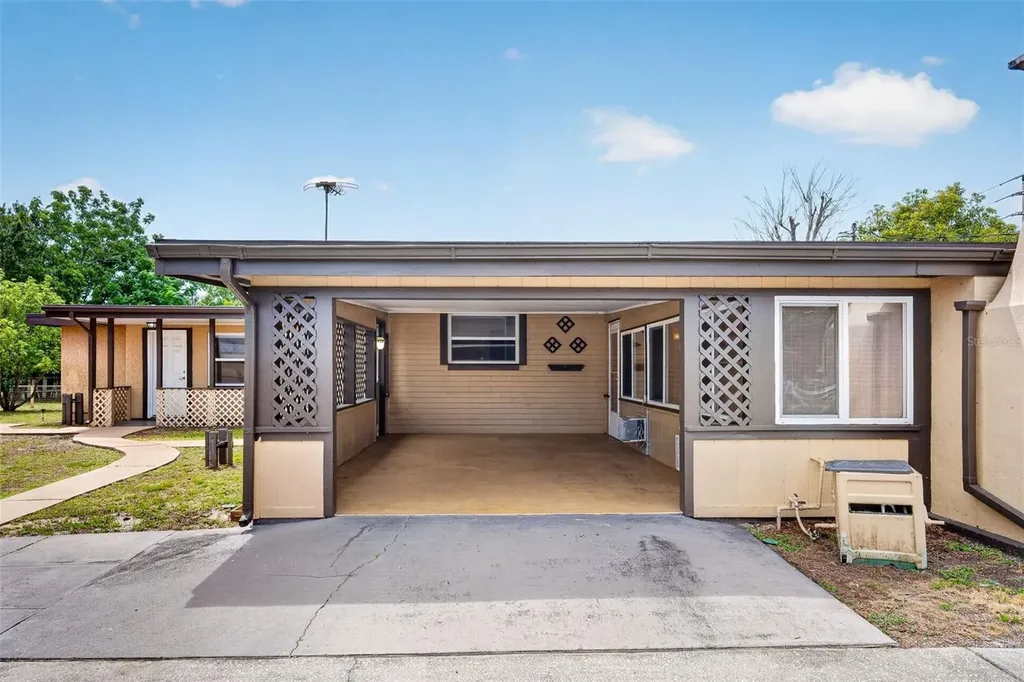 1961 Carolina Avenue Ormond Beach FL 32174