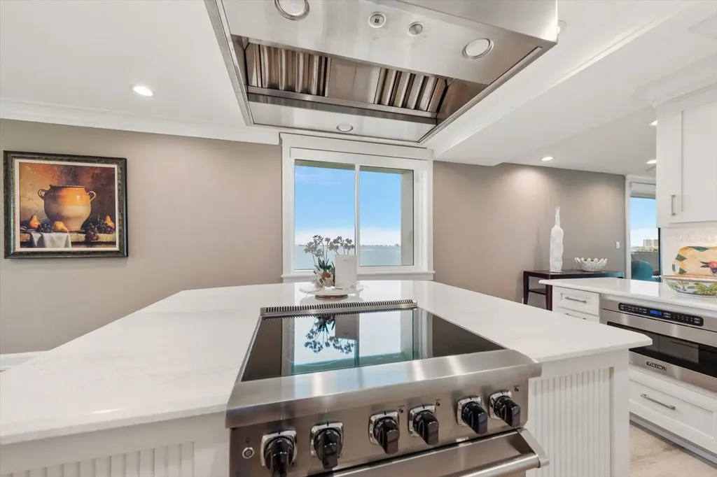 4 Belleview Boulevard Belleair FL 33756