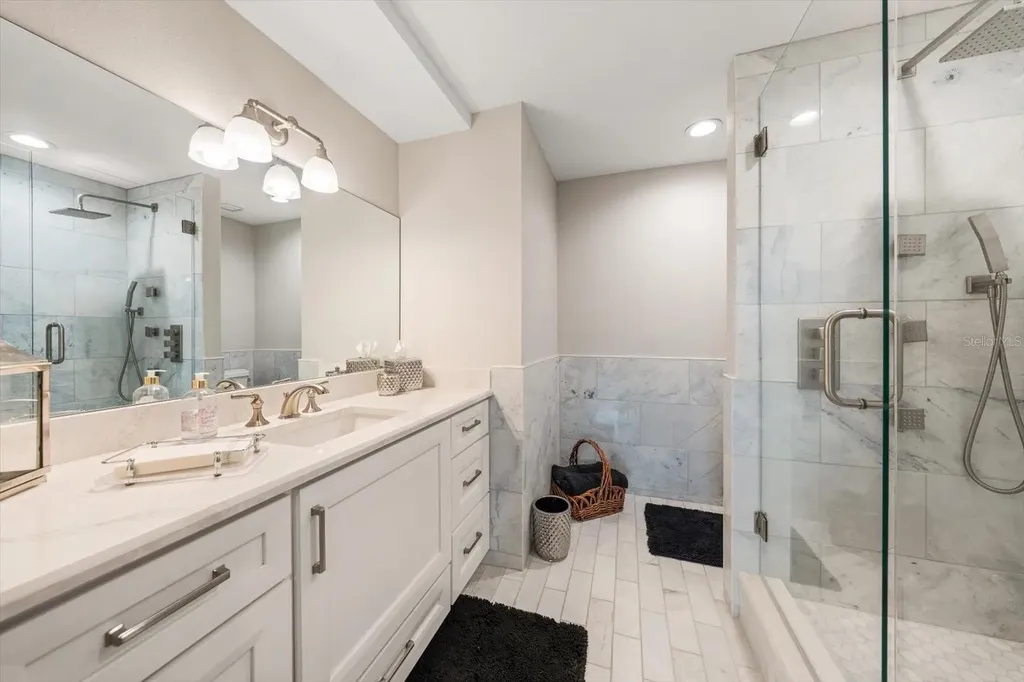 4 Belleview Boulevard Belleair FL 33756