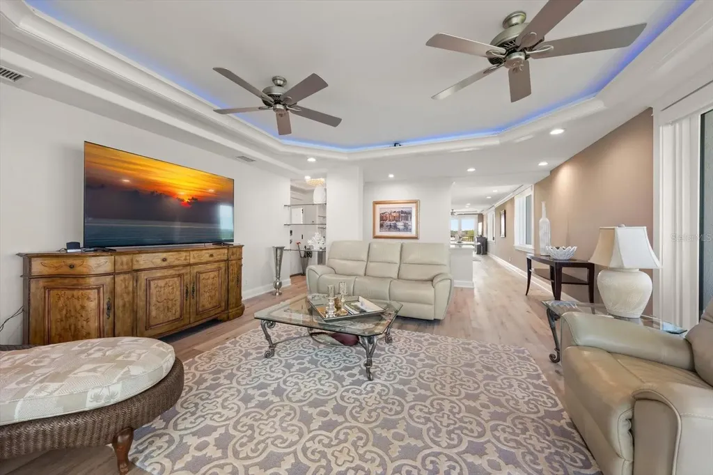 4 Belleview Boulevard Belleair FL 33756