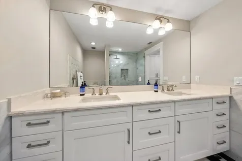 4 Belleview Boulevard Belleair FL 33756