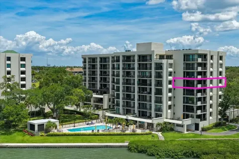 4 Belleview Boulevard Belleair FL 33756