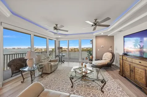 4 Belleview Boulevard Belleair FL 33756